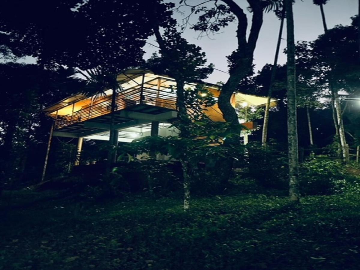 Kuruva Shoreline Wayanad Chegat Ngoại thất bức ảnh