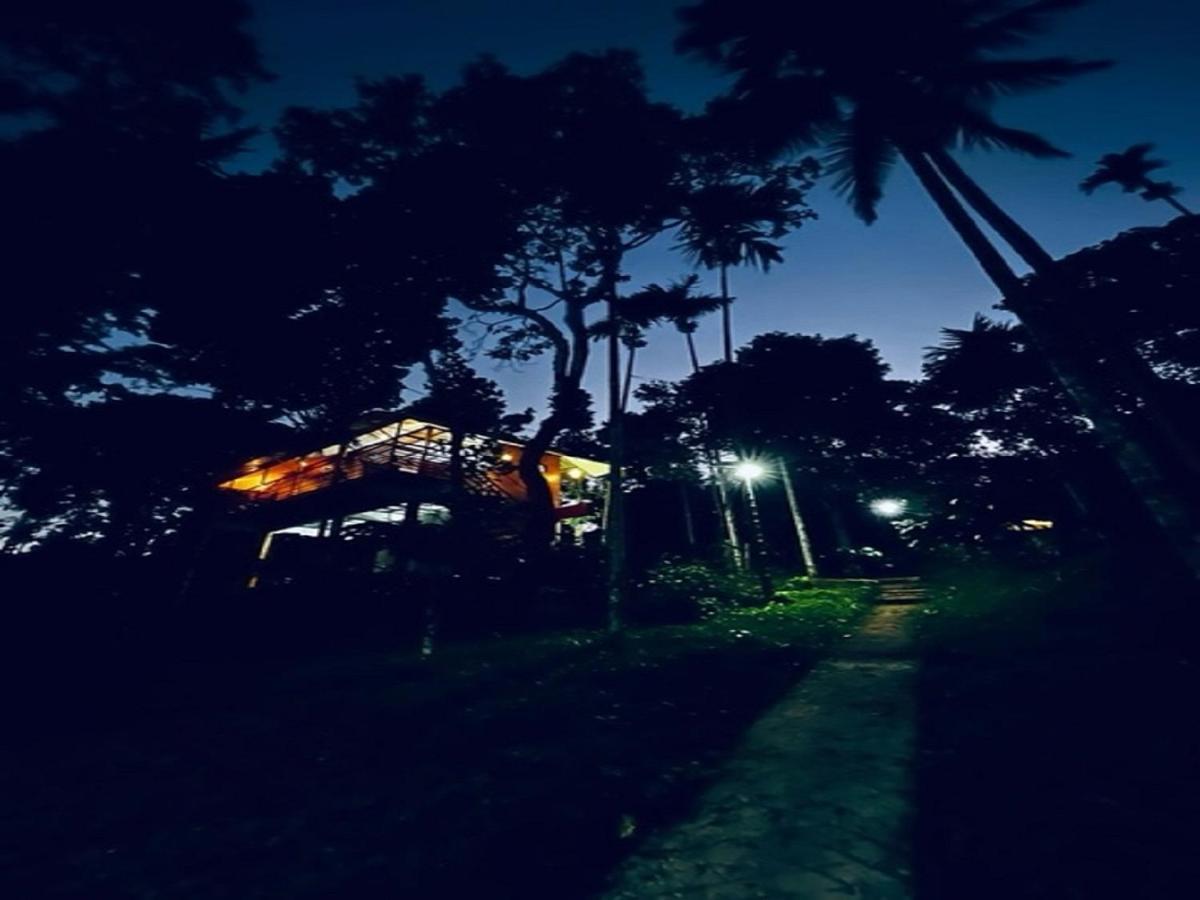 Kuruva Shoreline Wayanad Chegat Ngoại thất bức ảnh