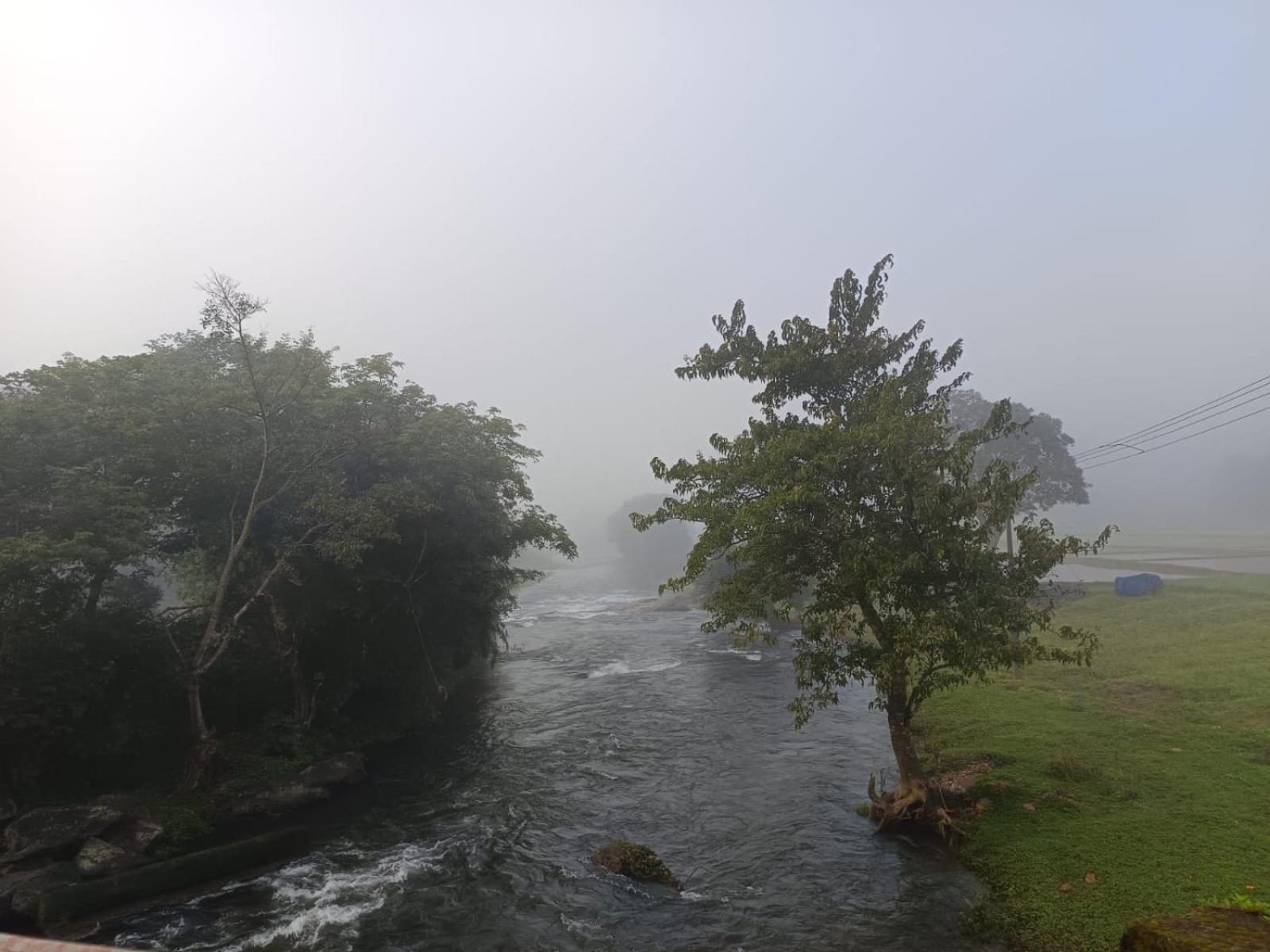 Kuruva Shoreline Wayanad Chegat Ngoại thất bức ảnh